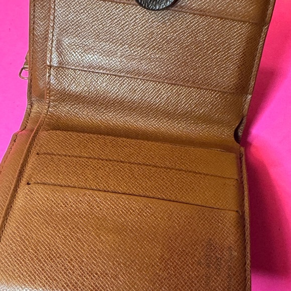 Louis Vuitton Classic Brown Monogram Wallet compact 4x4 organizer - Picture 6 of 14